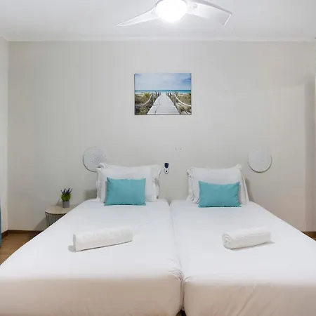 Serene Seaside By Relax Apartment